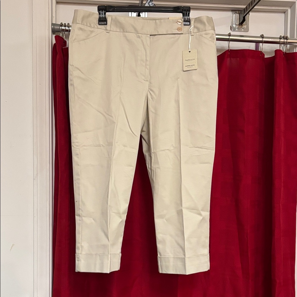 Van Heusen women’s Light Tan Chinos